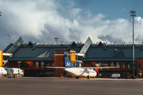 Аэропорт Таллина: лучшие варианты добраться до города